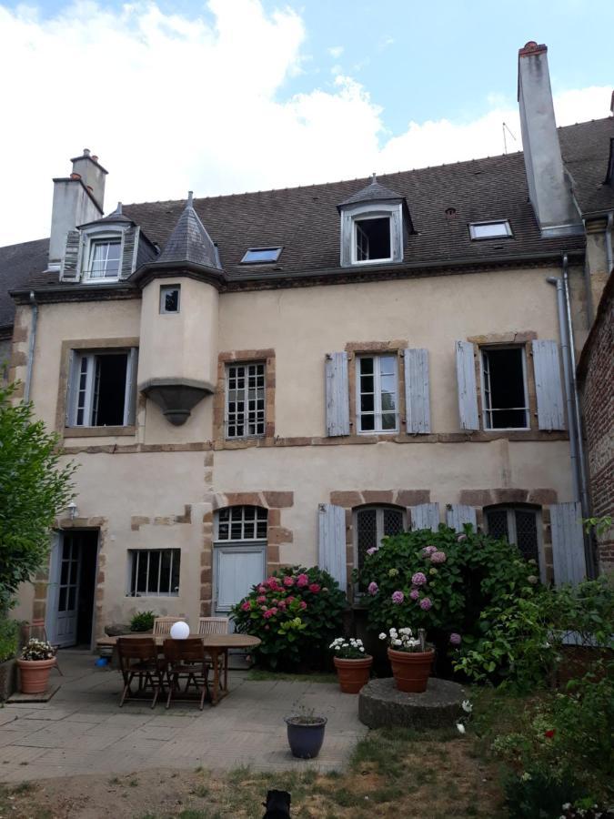 La Maison Xviiie Moulins  Buitenkant foto